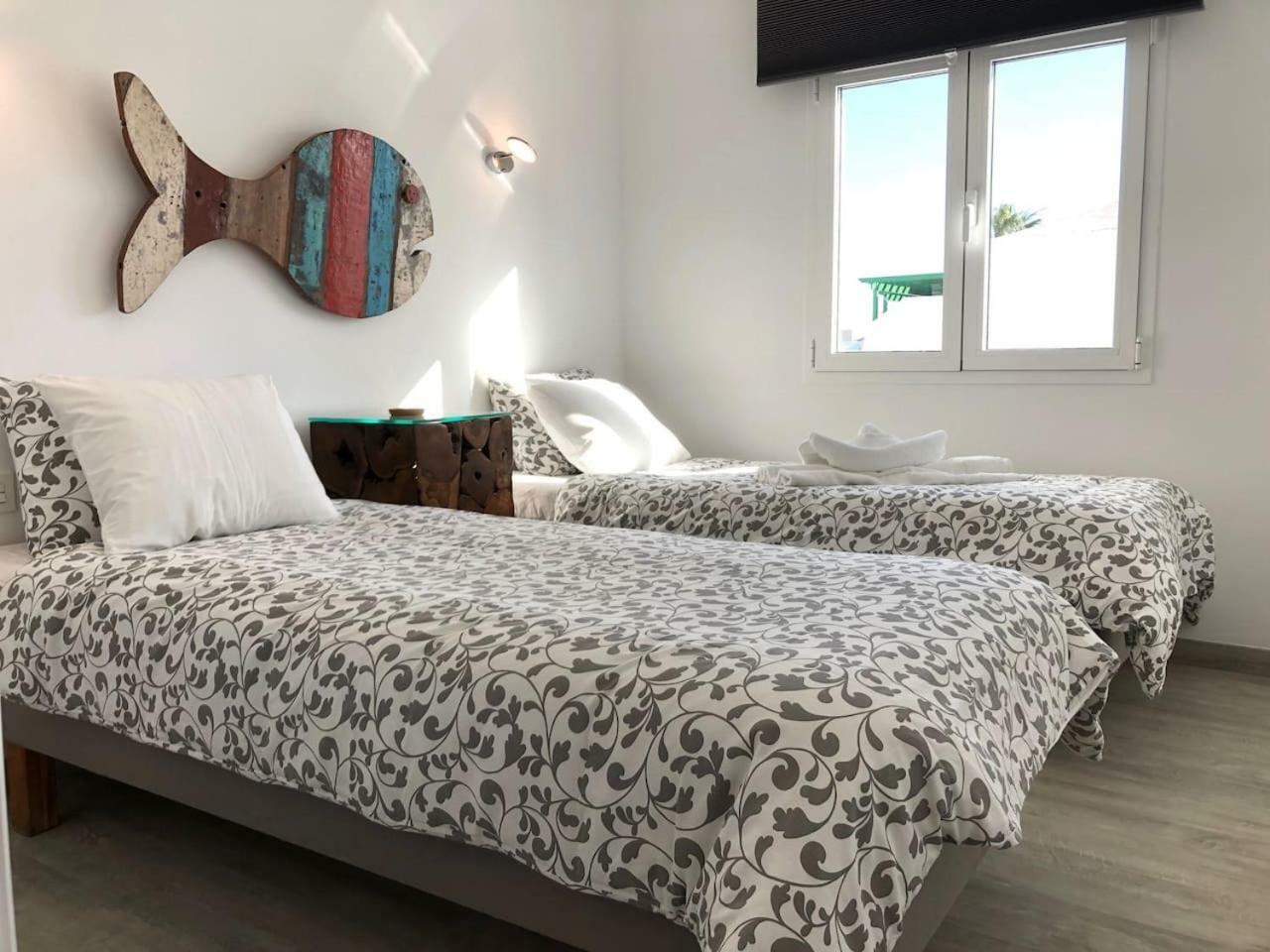 Sea Breeze With Shared Pool And Near The Beach Διαμέρισμα Costa Teguise Εξωτερικό φωτογραφία