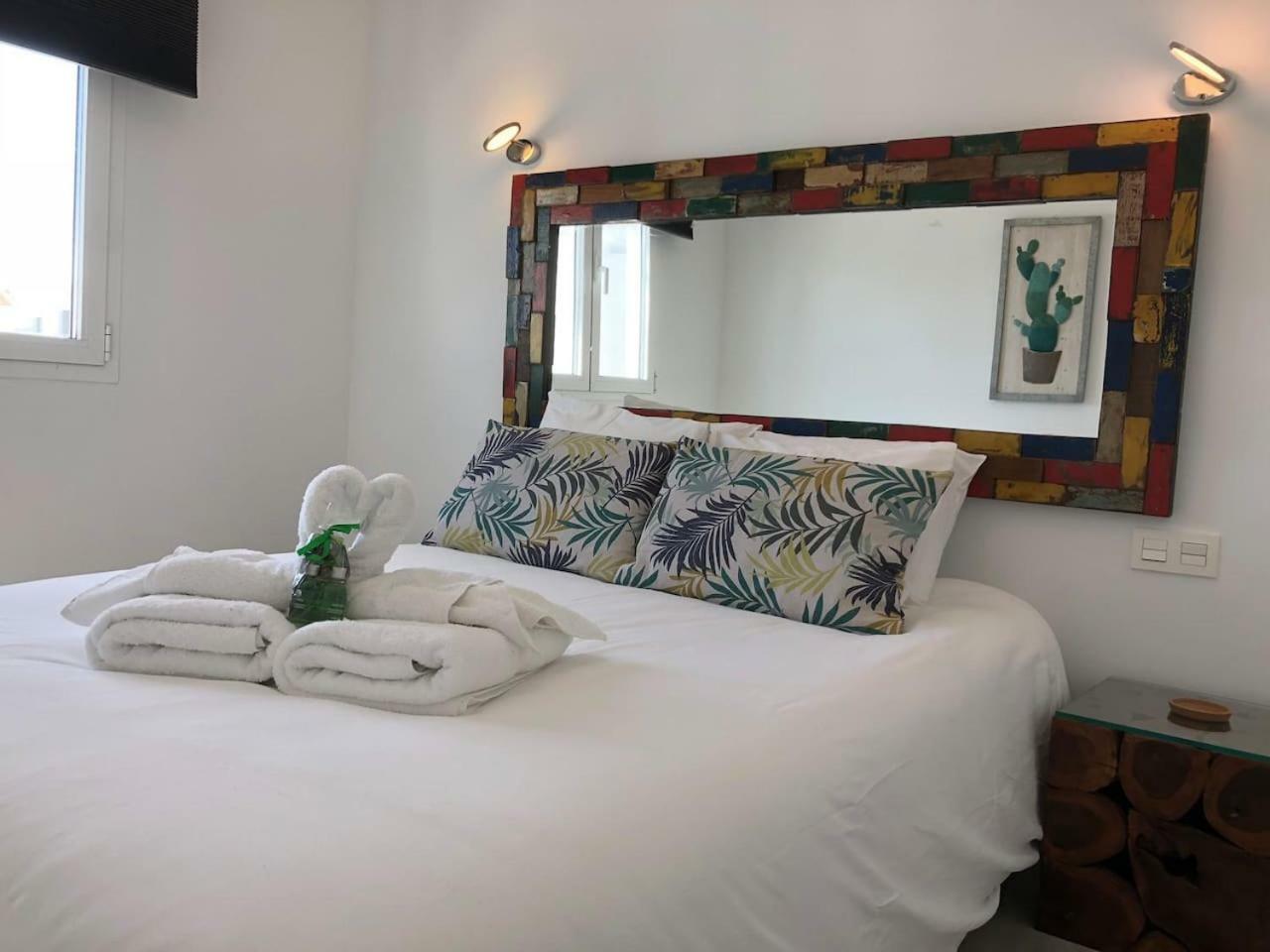 Sea Breeze With Shared Pool And Near The Beach Διαμέρισμα Costa Teguise Εξωτερικό φωτογραφία